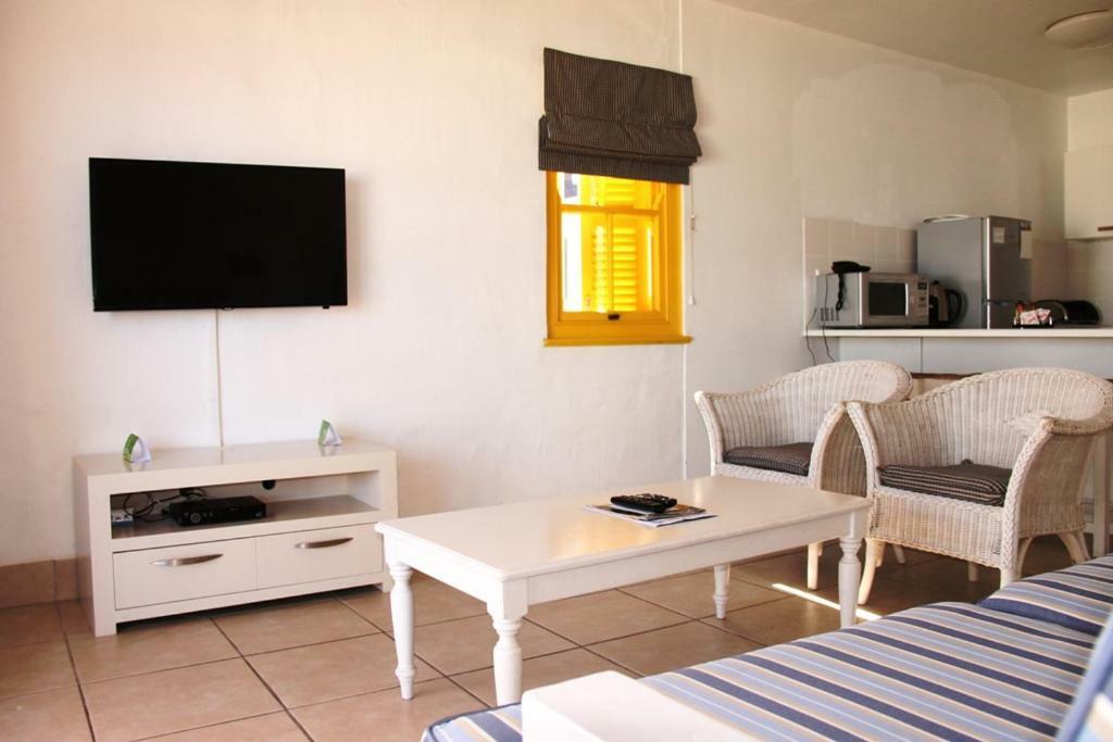 Ocean View Apartment Langebaan Luaran gambar